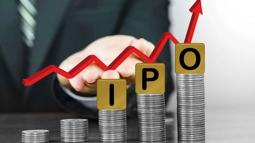 IPO stocks (DASH stock vs ABNB stock)