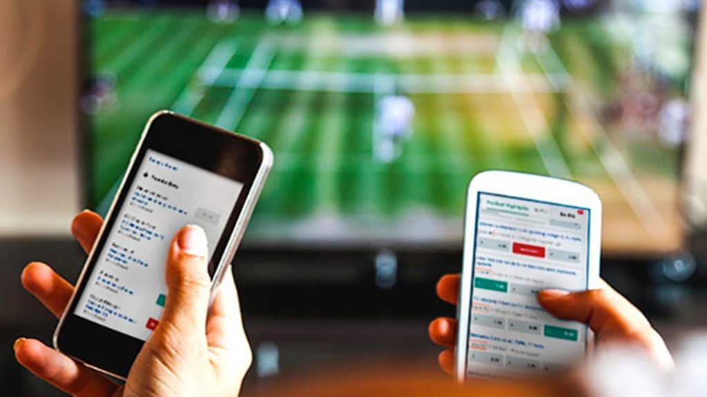 draft kings (DKNG) stock vs Huya Inc. (HUYA) stock