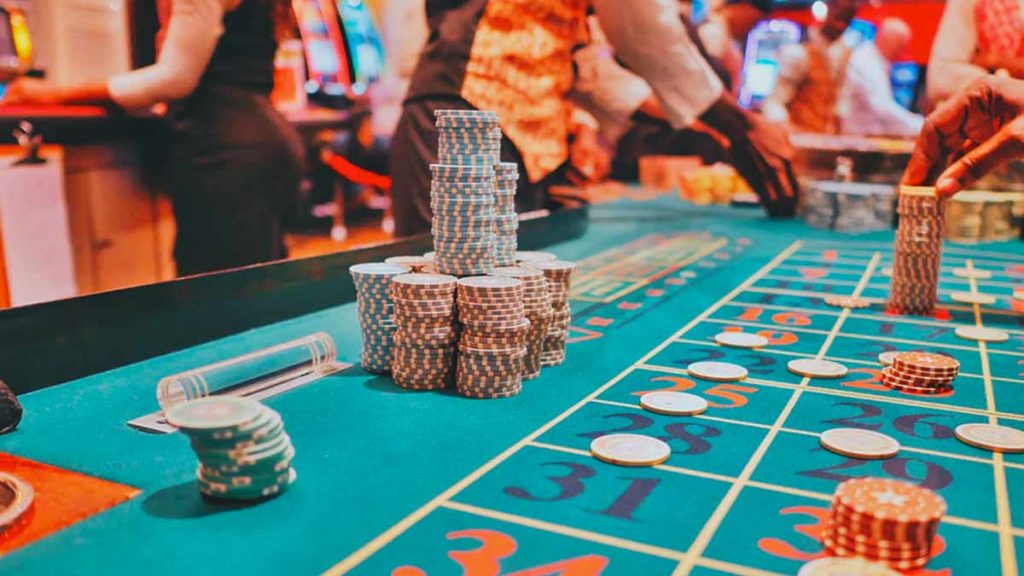 best stocks to invest in right now (Leisure stocks)