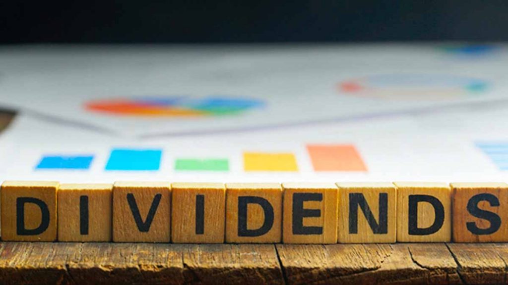 top dividend stocks 2021