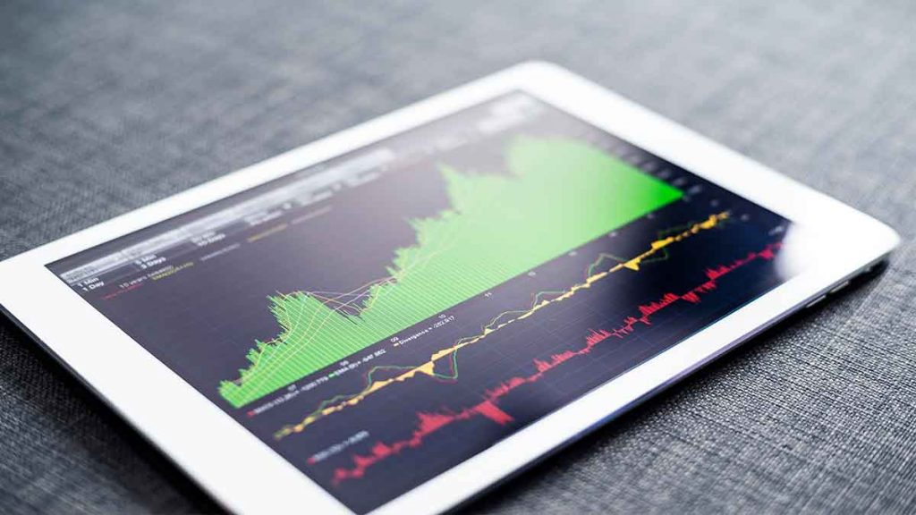 top stocks to buy now (cyclical stocks)