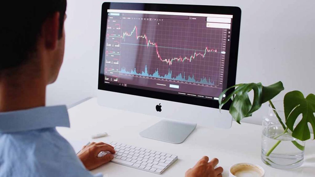 best growth stocks to buy (tech stocks)