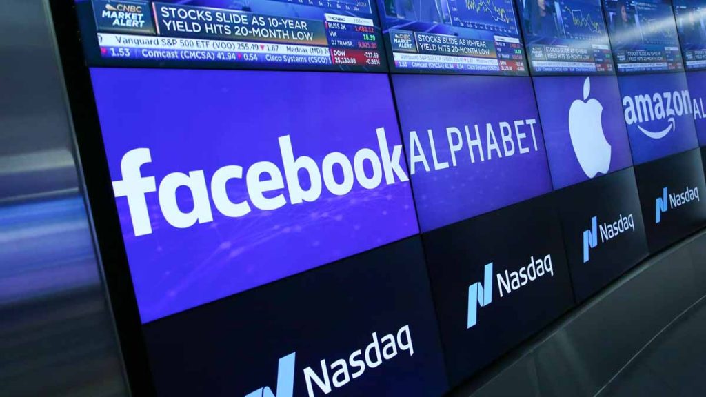 stocks to invest in right now FAANG Stocks