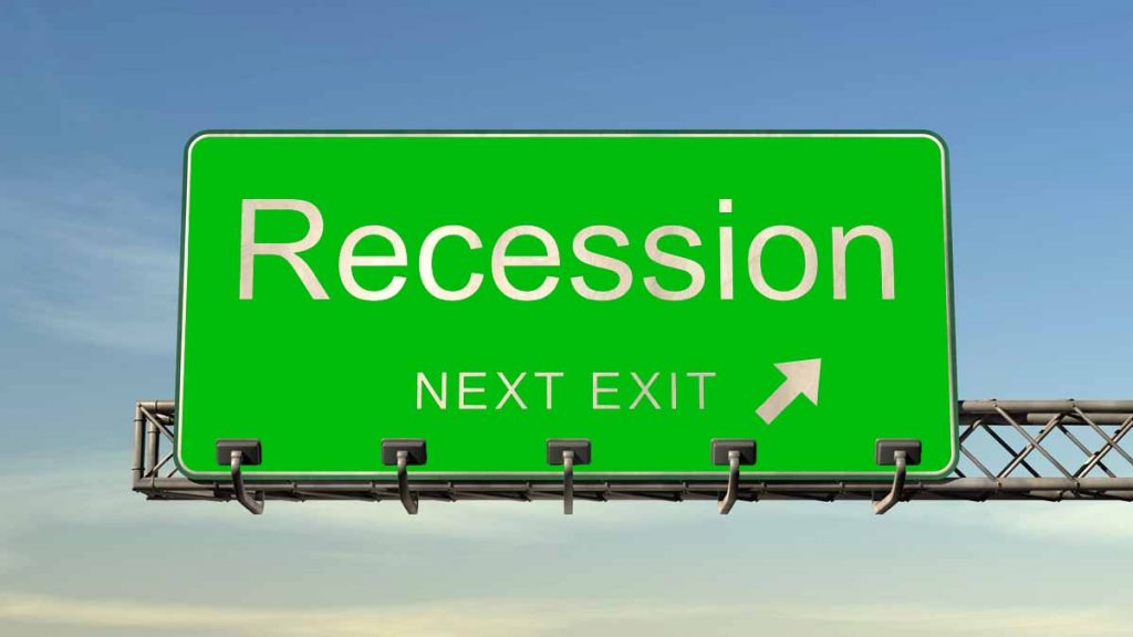 what happens to stocks during a recession