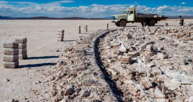 stocks to buy today lithium mining stocks