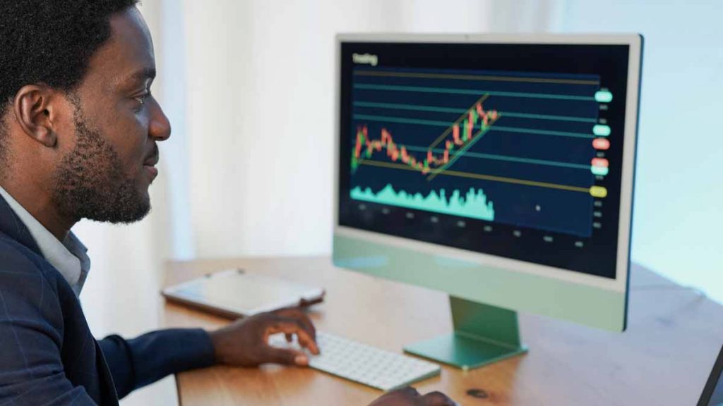 best stocks to invest in 2023 dow 30 stocks