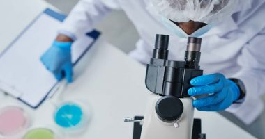 stocks to invest in right now biotech stocks