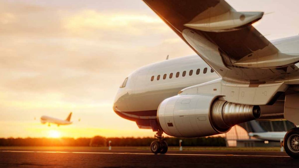 top stocks to buy now airline stocks