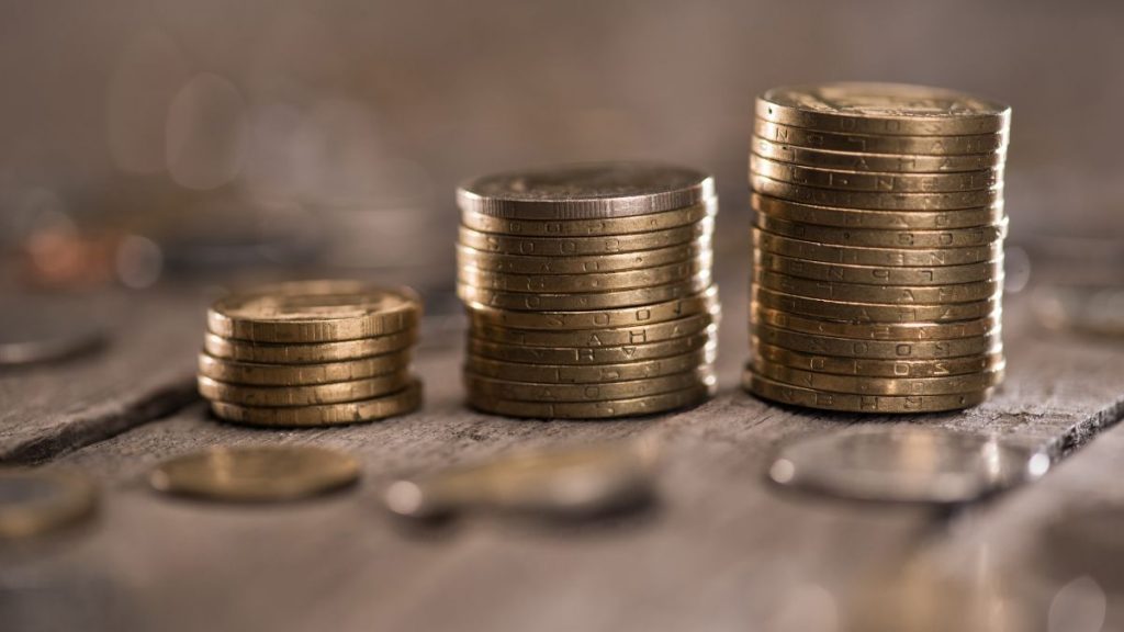 top stocks to buy now monthly dividend stocks