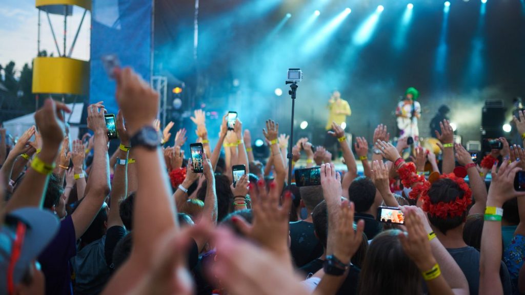 top entertainment stocks